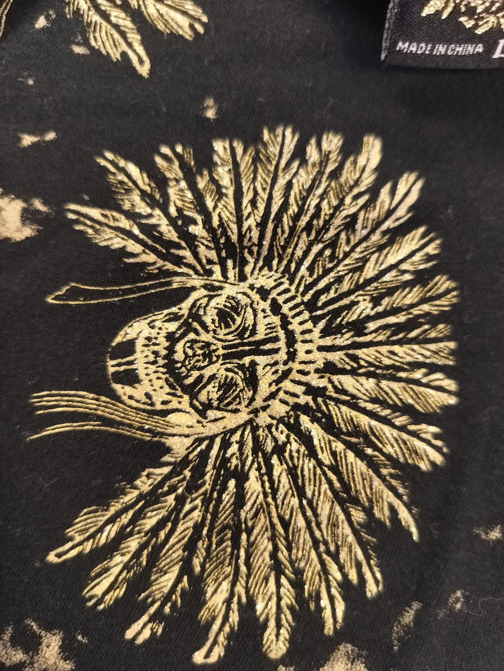 Avirex T shirt with gold shaman design size L
